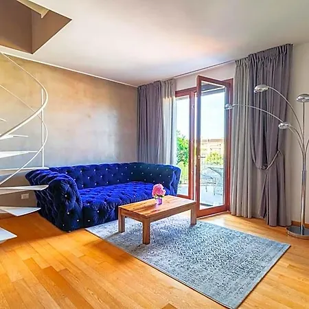 Fiftyfive-one Zuretti Appart hôtel Milan