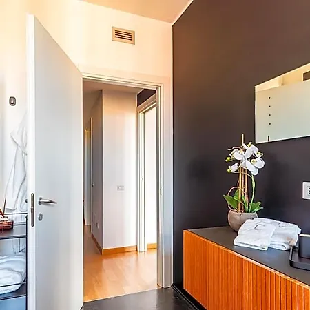 Hotel apartamentowy Fiftyfive-one Zuretti